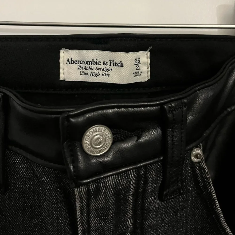 Abercrombie & Fitch excellent mixed